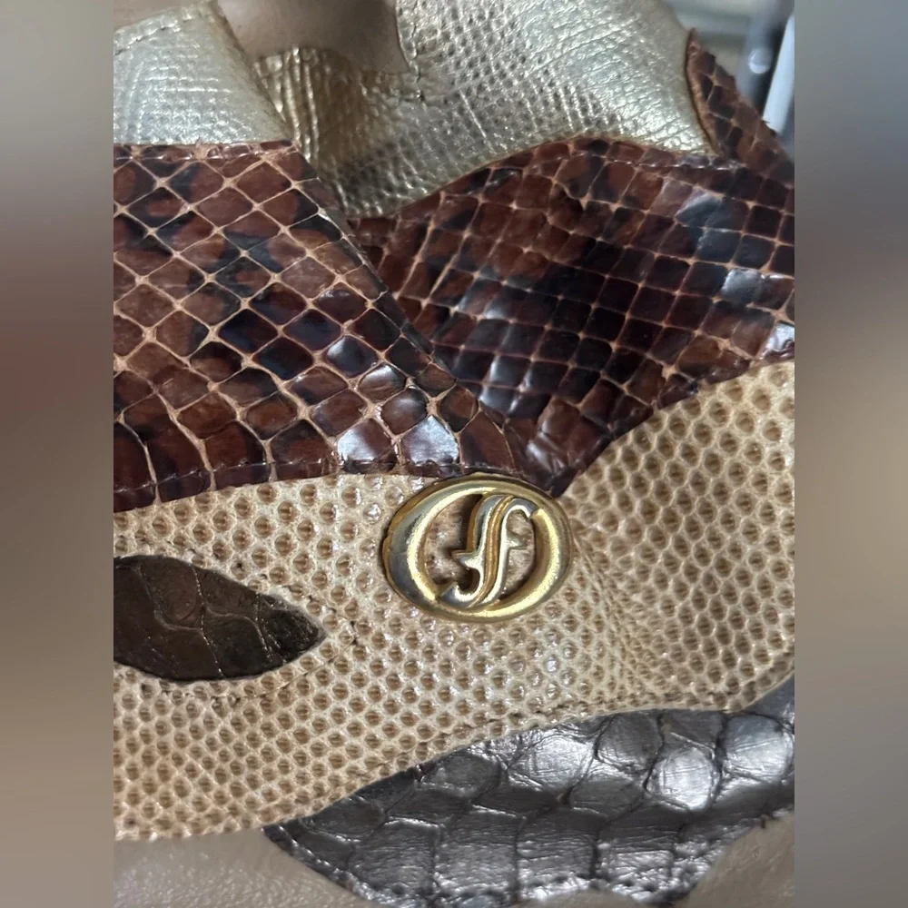 Vintage 1980’s Carlo Fiori Leather Bag - Picture 14 of 17